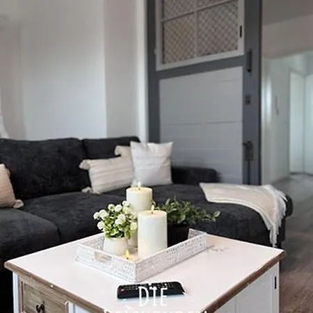 Apartment-4 Lägenhet