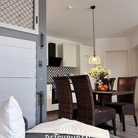 Apartment-4 *
