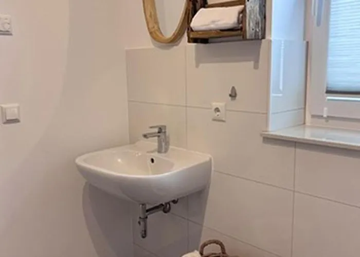 Apartment-4 Lägenhet *